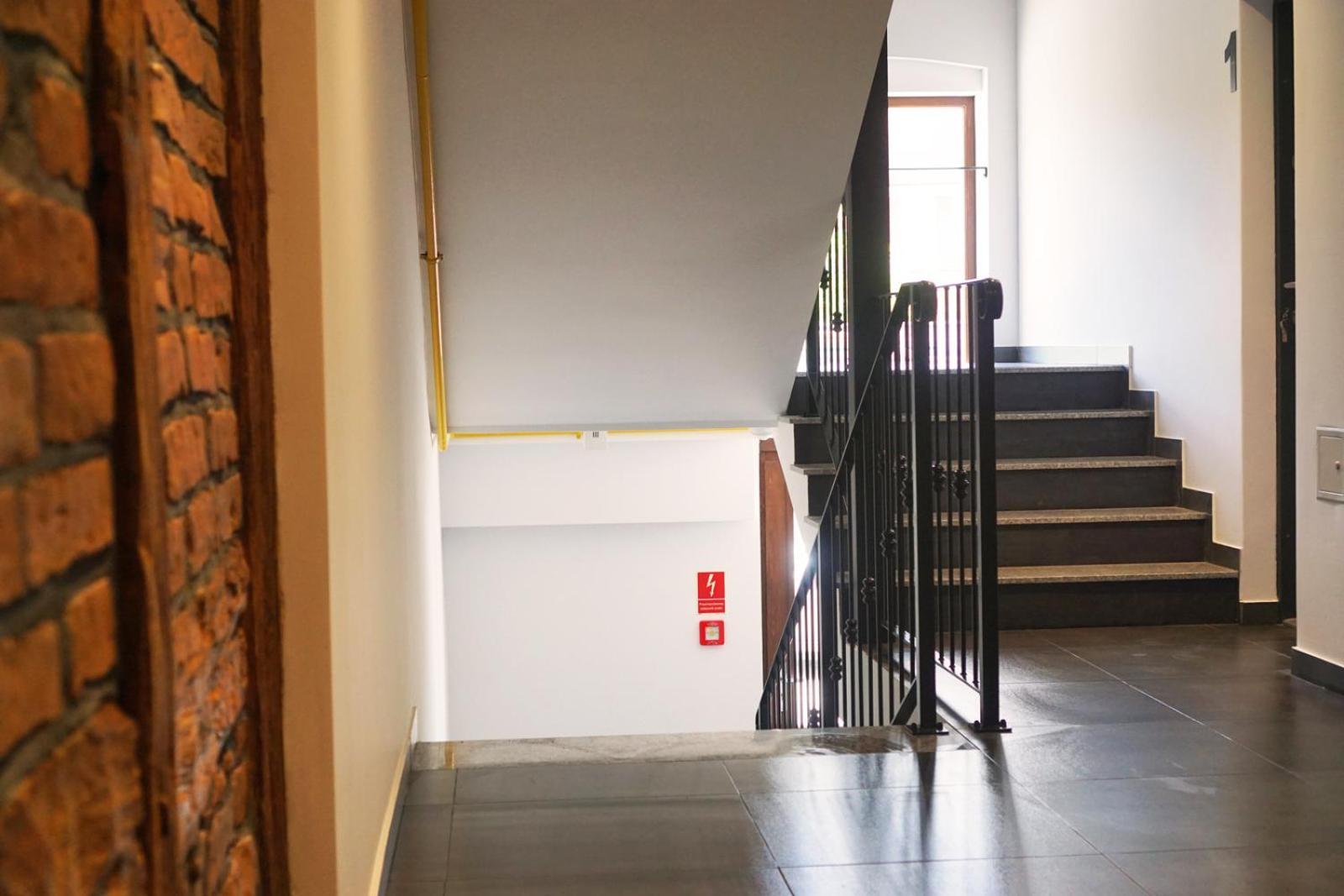 Kamienica Na Nowo Apartamenty Warszawska 姆拉哥沃 外观 照片