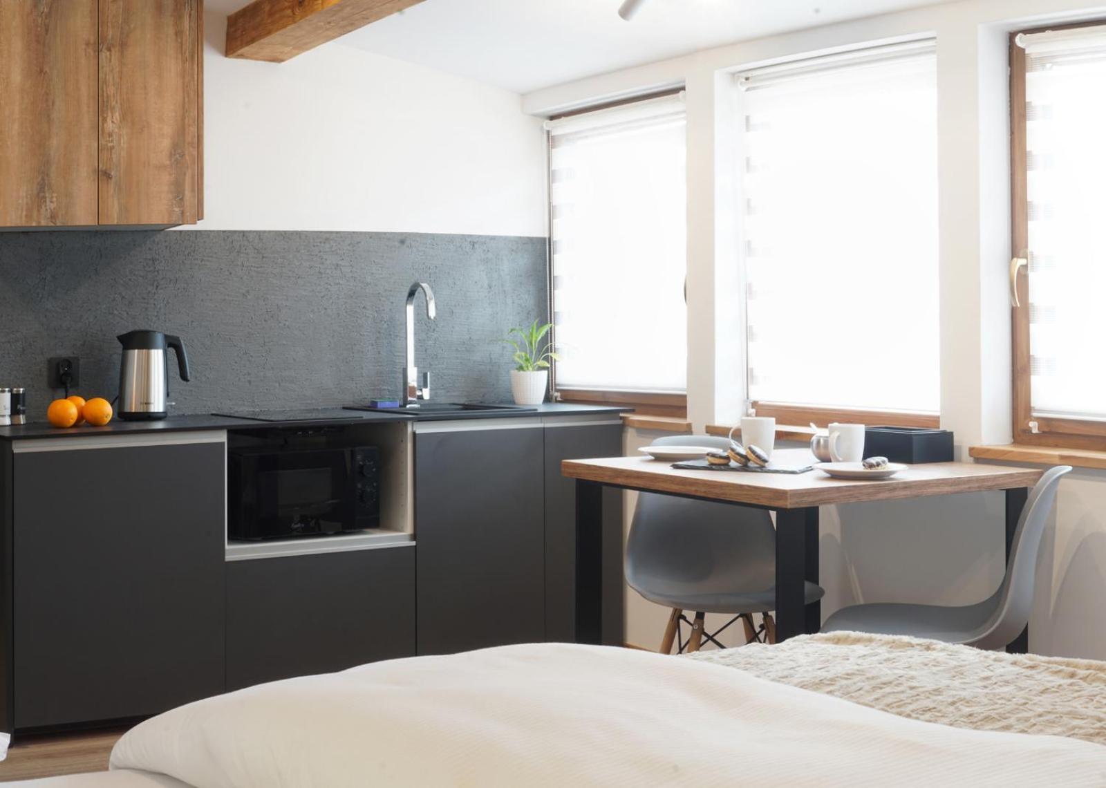 Kamienica Na Nowo Apartamenty Warszawska 姆拉哥沃 外观 照片